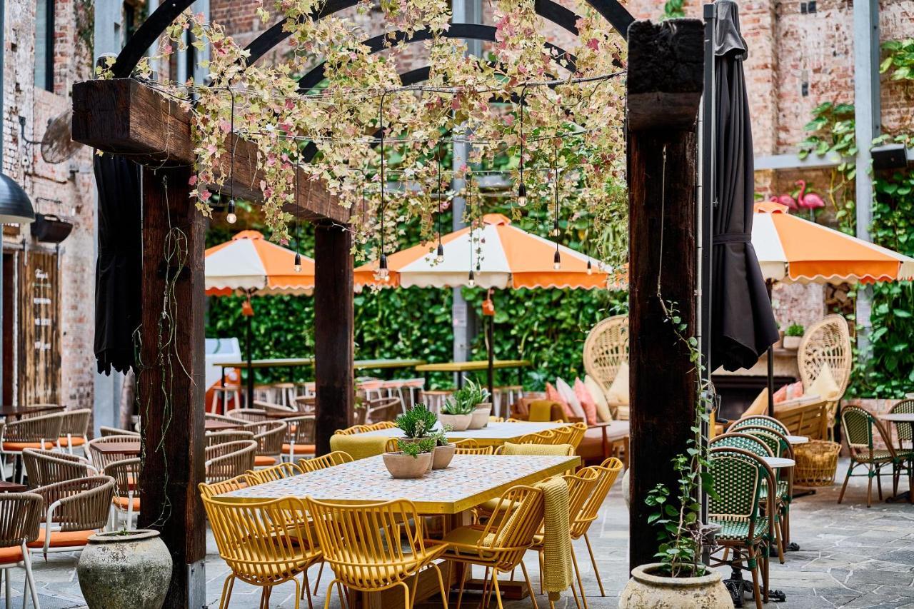 The Lucky Hotel نيو كاسل المظهر الخارجي الصورة