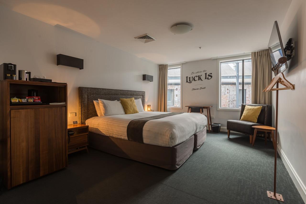 The Lucky Hotel نيو كاسل المظهر الخارجي الصورة