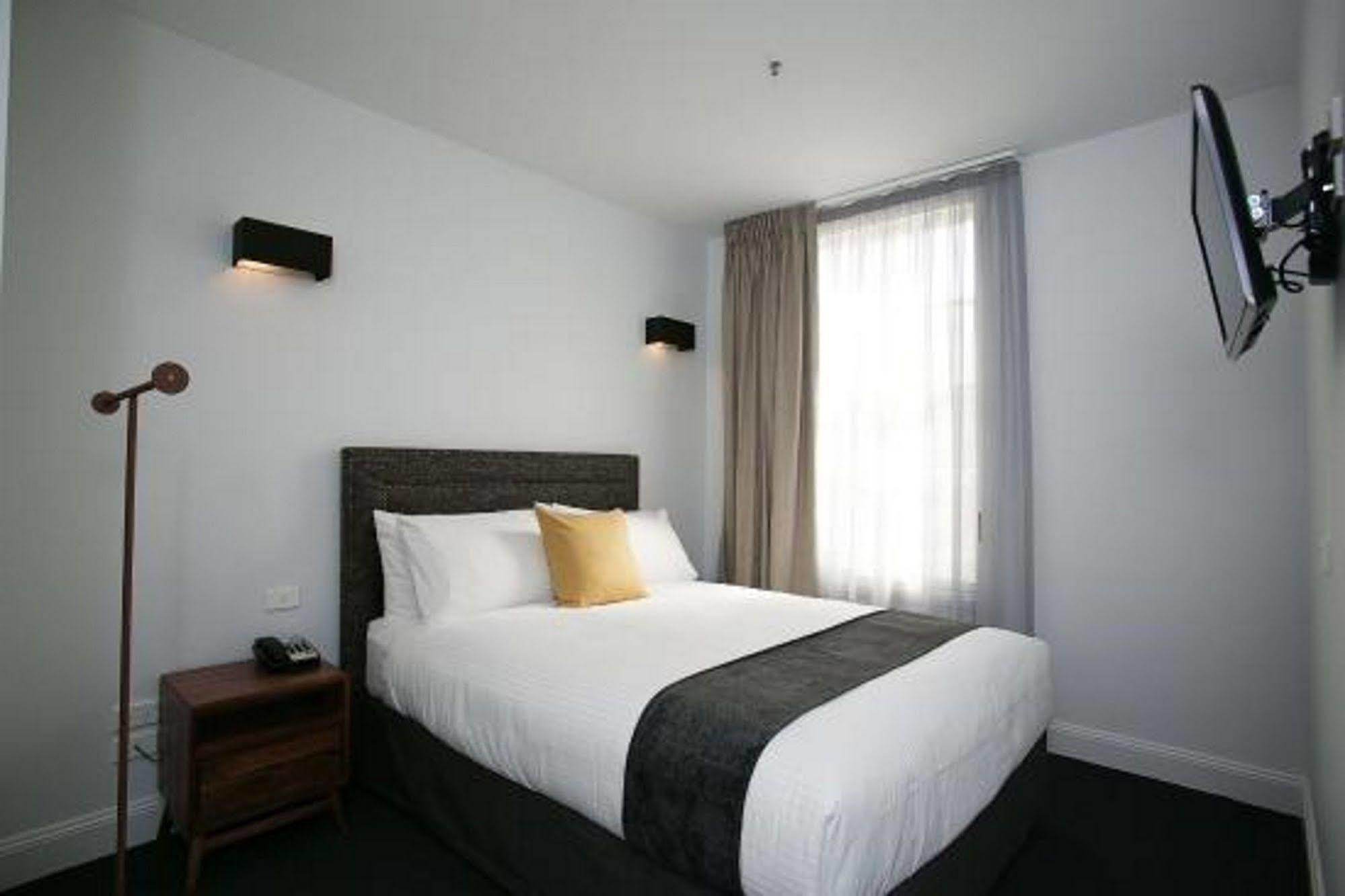 The Lucky Hotel نيو كاسل المظهر الخارجي الصورة